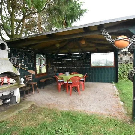 Quaint Farmhouse In Near Beach * Kuehlungsborn
