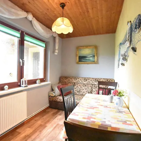 Quaint Farmhouse In Near Beach * Kuehlungsborn